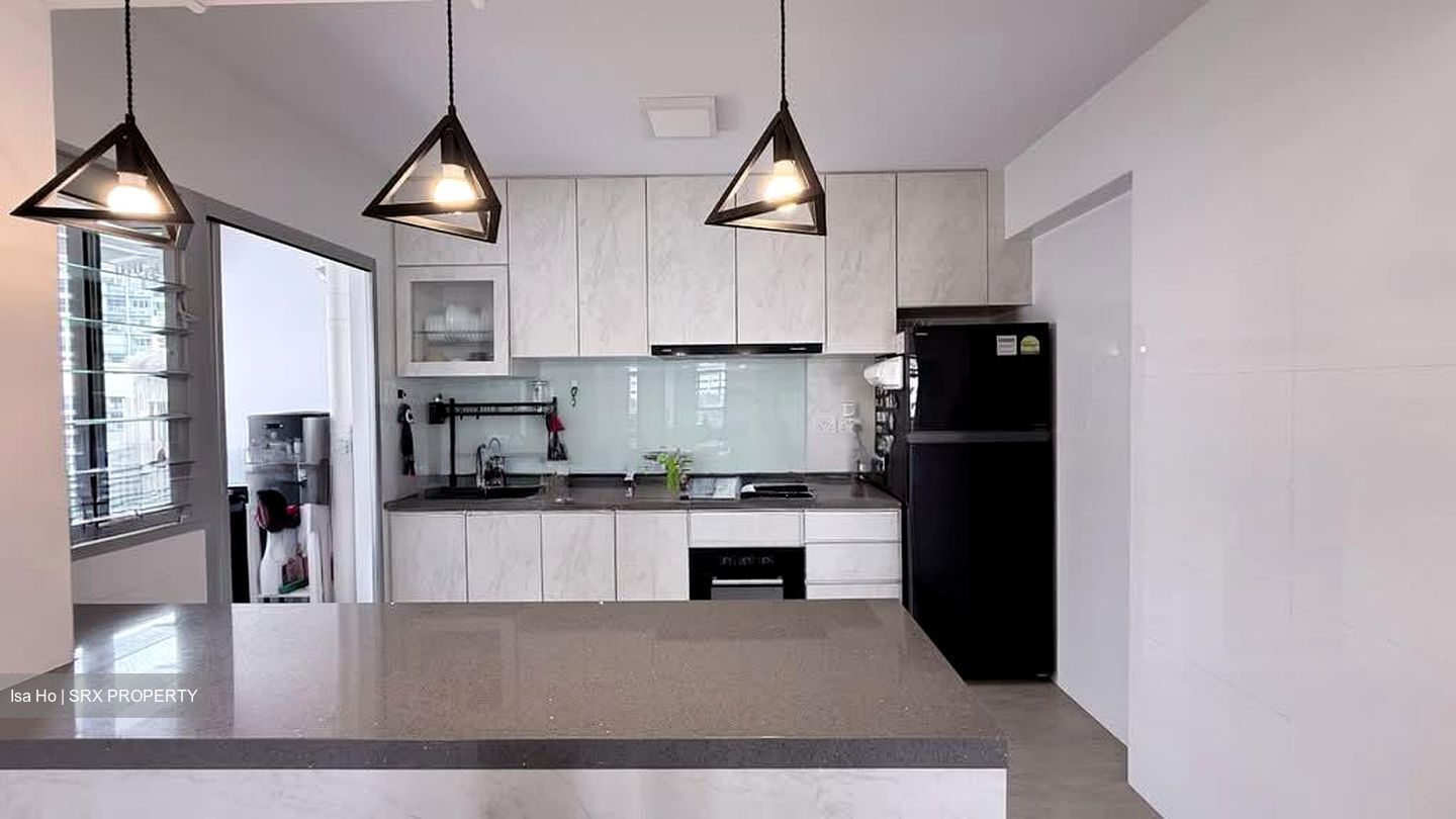 Blk 874D Tampines Greenflora (Tampines), HDB 4 Rooms #555424641
